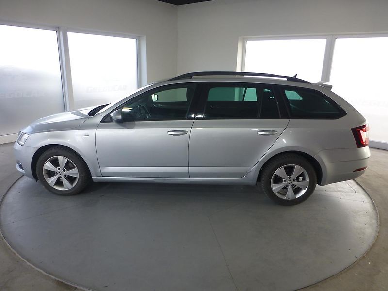 Škoda Octavia (2018) 2,0TDI*VYHŘ.SED**ALU**NAVIGACE - fotka 8 z 27