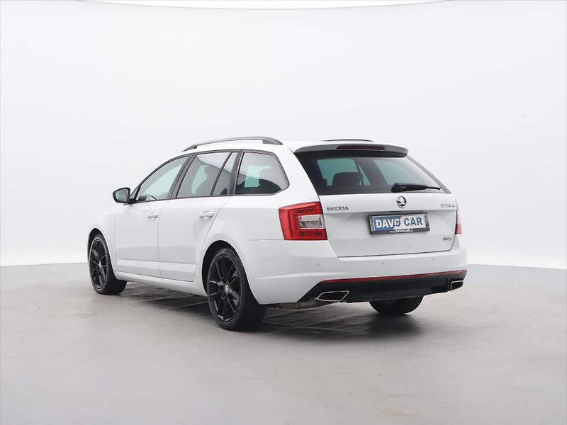 Škoda Octavia 2,0 TDI RS 135kW DSG Challenge - fotka 5 z 32