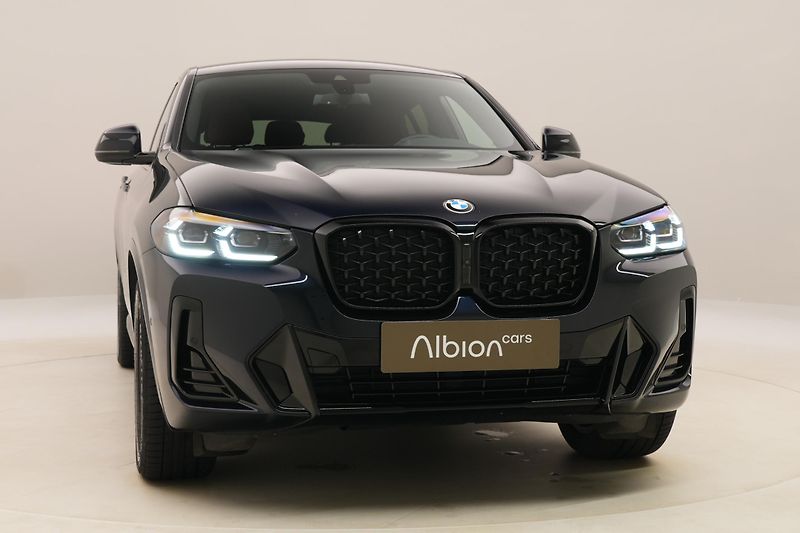 BMW X4 xDRIVE 20i M-PAKET AUT CZ - fotka 15 z 73