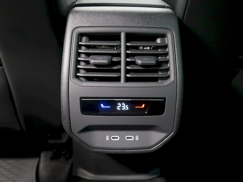 Cupra Formentor (2022) VZ 2.0TSI 228KW 4x4 DSG TAŽNÉ - fotka 42 z 46