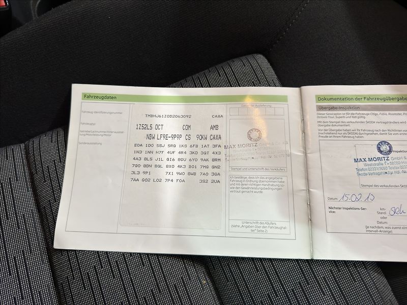 Škoda Octavia 1,4   TSI 90KW REZERVACE - fotka 28 z 29
