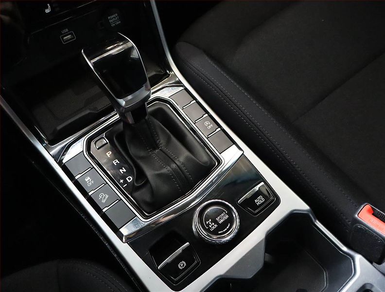 SsangYong Korando (2023) Style Plus 1.5 T-GDI - fotka 13 z 21