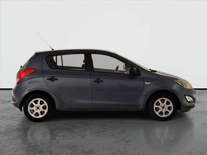 Hyundai i20 (2013) 1.2, ČR,1.maj, Serv.kniha - fotka 6 z 16