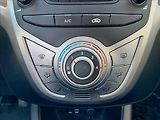 Hyundai ix20 1,6i 91kW 38 000km - náhled 34