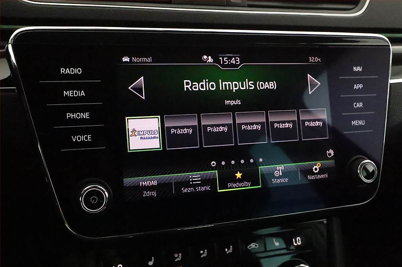 Škoda Superb (2020) Laurin&Klement 2.0 TDI - fotka 12 z 26