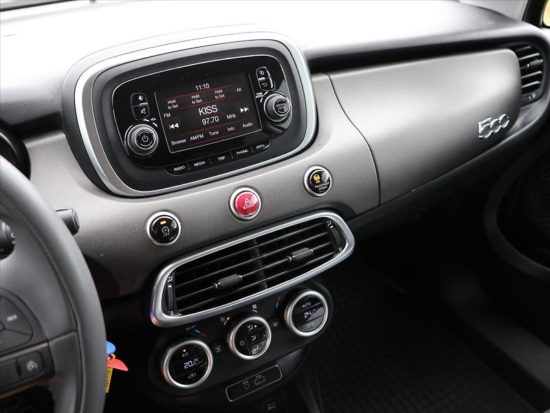 Fiat 500X 2,0 MJet 103kW 4x4 Aut.klima - fotka 21 z 35