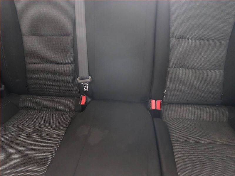 Hyundai i30 (2013) 1.6 MPI, ČR,1.maj, Serv.kniha - fotka 10 z 13