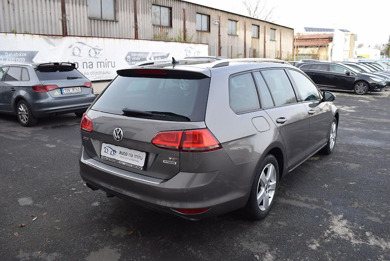Volkswagen Golf Variant (2016) 1.4TSI 110kw COMFORTLINE TAŽNÉ - fotka 8 z 45