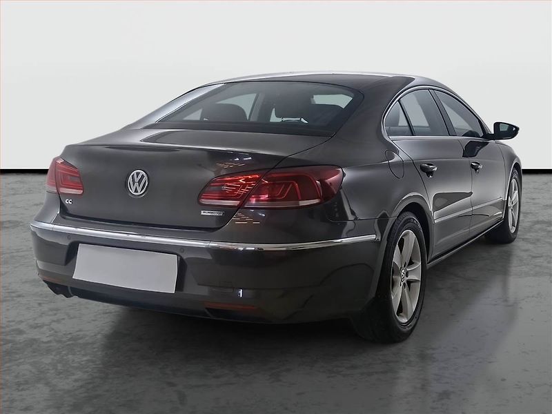 Volkswagen CC (2013) 2.0 TDI, Xenony, Tempomat - fotka 5 z 16