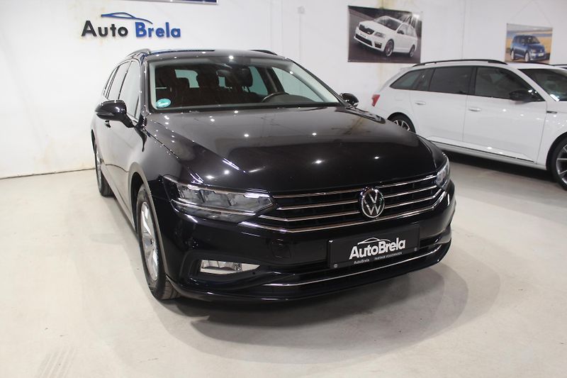 Volkswagen Passat (2021) 2.0TDI DSG Display LED - fotka 2 z 36