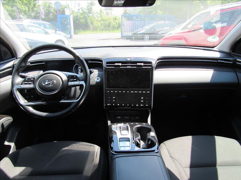 Hyundai Tucson 1,6 CRDi Style AWD AUT - fotka 11 z 35