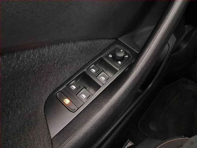 Škoda Scala (2023) 1.5 TSI - fotka 20 z 21