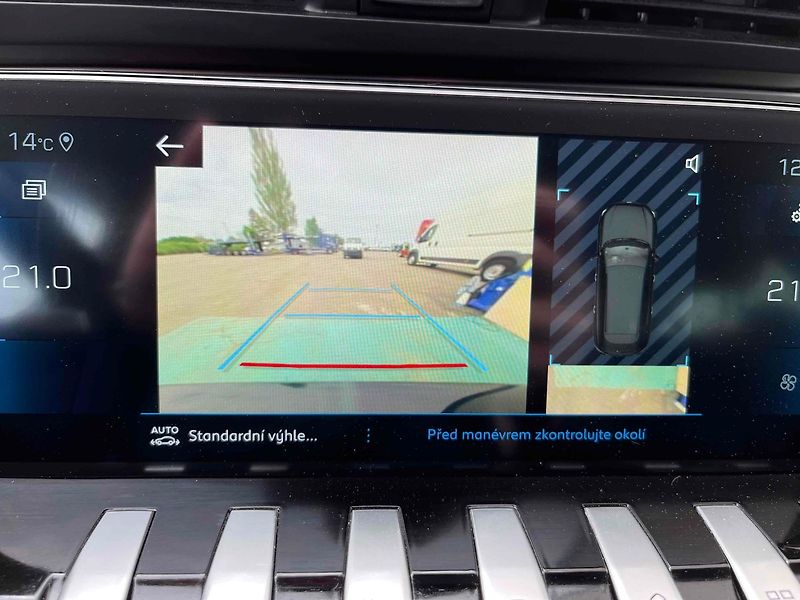 Peugeot 508 1.5 Blue-HDi, EAT8 Allure Pack - fotka 14 z 16