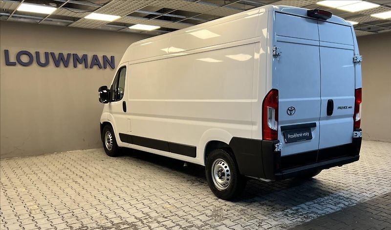 Toyota Proace Max 2,2 D-4D AT ACTIVE L3H2 - fotka 13 z 15