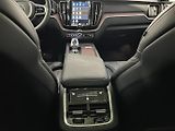 Volvo XC60 2.0  B4 4x4 ULTIMATE - náhled 34