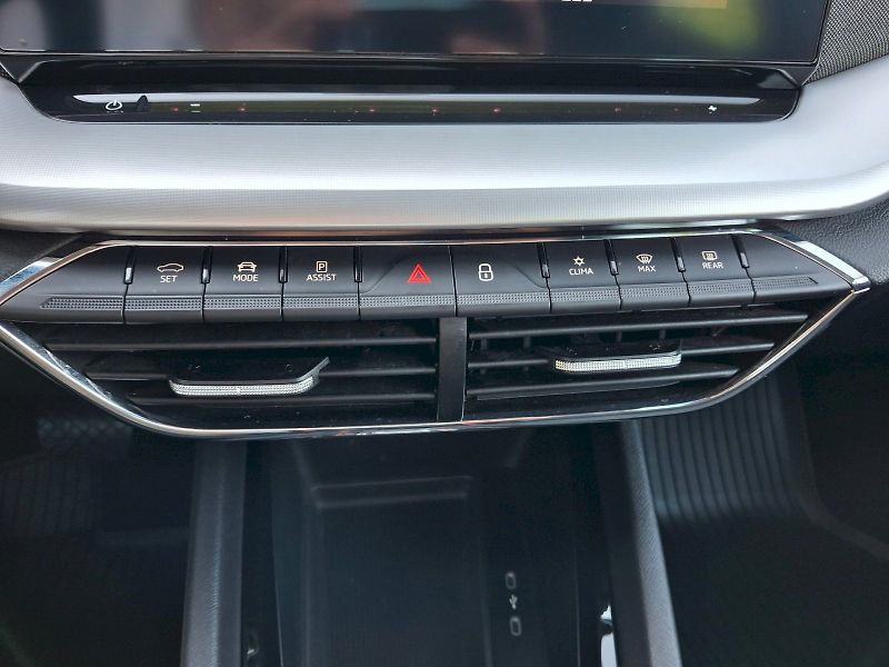 Škoda Octavia (2022) Combi Style Plus DSG 4x4 2,0TS - fotka 24 z 34