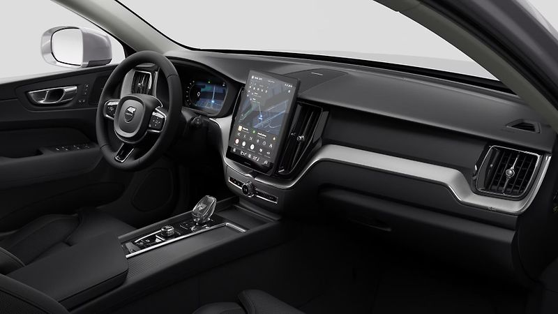 Volvo XC60 (2026) B5 AWD AUT BRIGHT PLUS - fotka 3 z 11