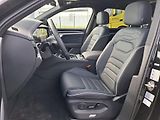 Volkswagen Touareg TDI 210kW R-Line Pano NezT HuD - náhled 10