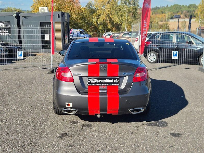 Suzuki Kizashi 2.4i 131kw,LPG,4WD,WEBASTO - fotka 6 z 24