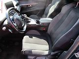 Peugeot 5008 (2019) 1.5 HDi, ČR, Active - náhled 9