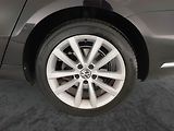 Volkswagen Passat (2013) Highline 2.0 TDI, Automat - náhled 15