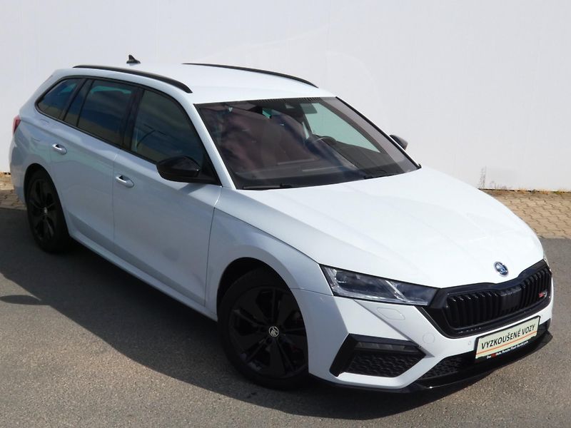Škoda Octavia (2023) Combi RS 2.0 TDI 147KW 4x4 - fotka 9 z 30