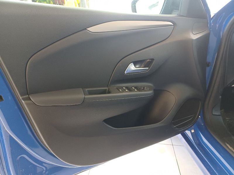 Opel Corsa (2026) Edition 1,2 TURBO 100k MT6 - fotka 10 z 23