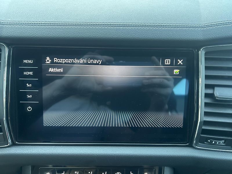 Škoda Kodiaq 2,0TDi,110kw,DSG,19ALU  - fotka 33 z 51