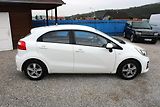Kia Rio (2015) 1.4i KLIMA EL.OKNA ALUKOLA - náhled 8