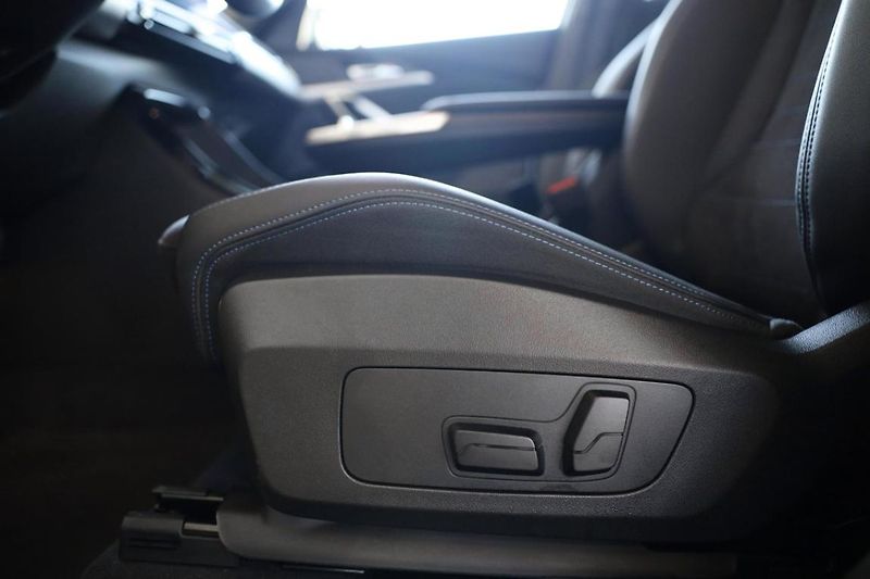 BMW X1 sDrive18d - fotka 20 z 25