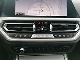 BMW Řada 3 (2021) 2.0 318D A/T Kůže - náhled 14