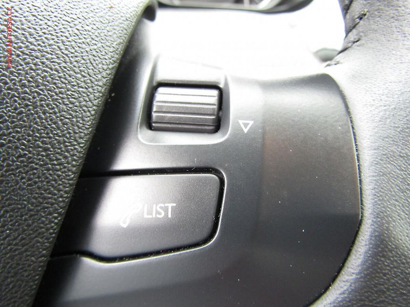 Peugeot 2008 (2019) 1.2 PT, ČR, AT - fotka 15 z 20