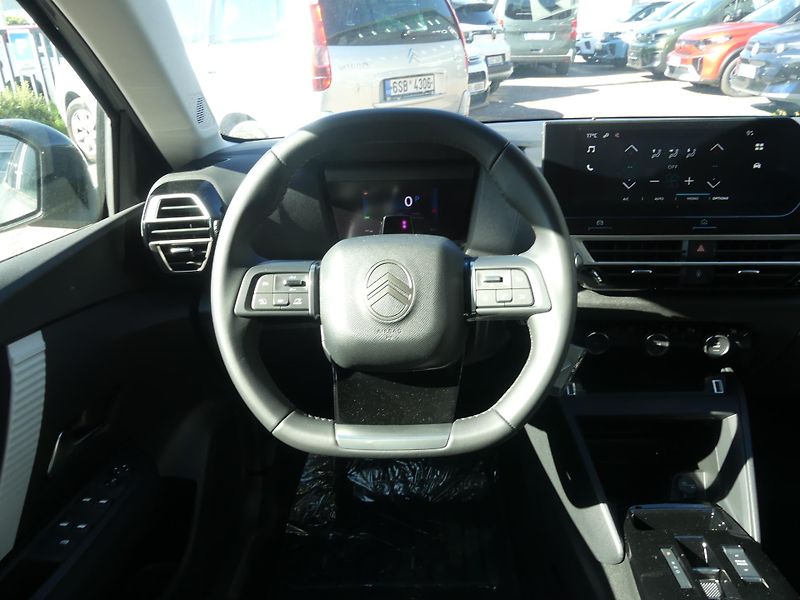 Citroën C4 (2026) PLUS Hybrid 145k Automatic  - fotka 13 z 21