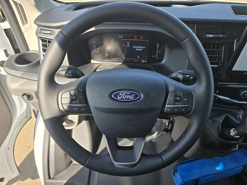 Ford Transit (2026) L3 Zadní náhon! - fotka 14 z 17