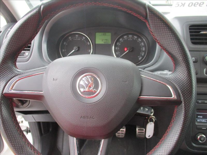 Škoda Roomster 1,2 TSi, aut.klima,serv.kniha, - fotka 18 z 27