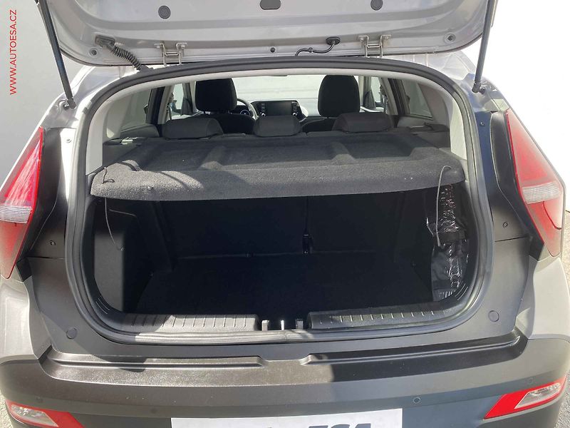 Hyundai Bayon (2023) 1.0 T-GDi, 2.maj,ČR, Smart - fotka 7 z 18