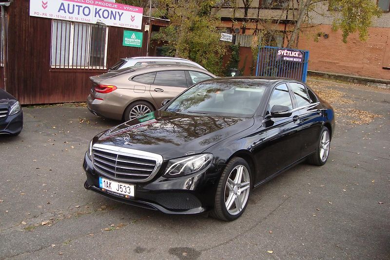 Mercedes-Benz Třídy E (2016) 220 CDi, ČR, Pravidelný servis - fotka 3 z 63
