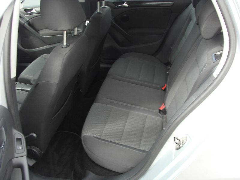 Volkswagen Golf 1.4 TSi, Comfortline - fotka 16 z 24
