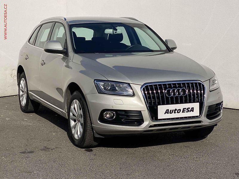 Audi Q5 (2012) 2.0TDi Quattro, 1.maj,ČR, AT - fotografie inzerátu