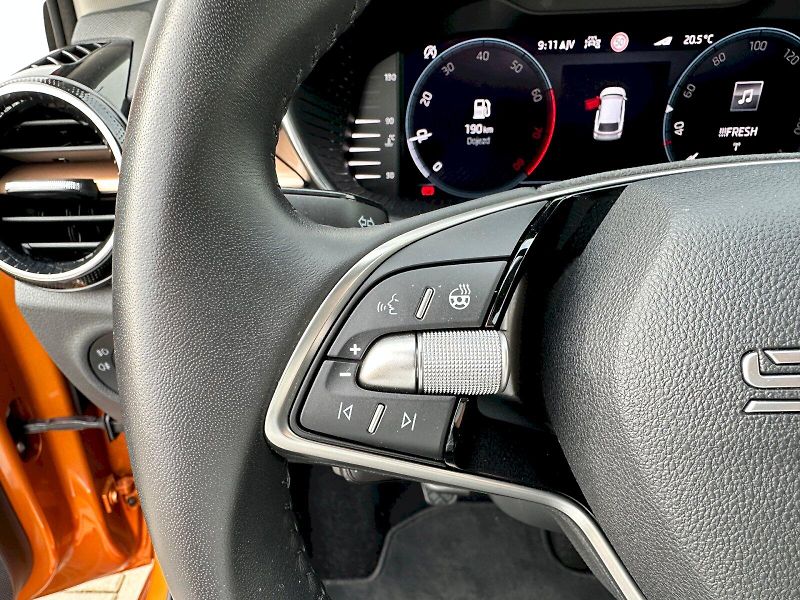 Škoda Fabia (2025) 1.0 TSI 85kW MP6 Top Selection - fotka 8 z 35