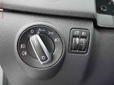 Volkswagen Golf Plus (2010) 2.0 TDi, ČR, AC, tempo, park - náhled 13