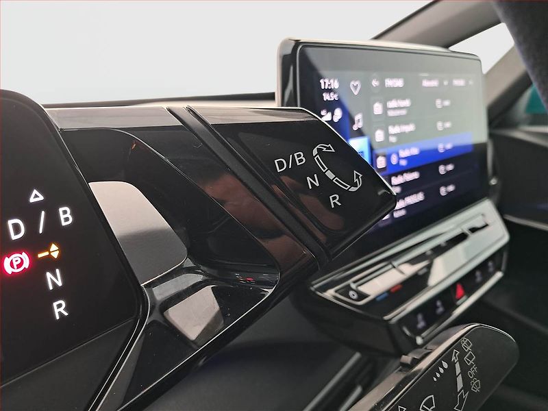 Volkswagen ID.3 (2021) Pro Perf. (62 kWh), SoH 94% - fotka 13 z 16