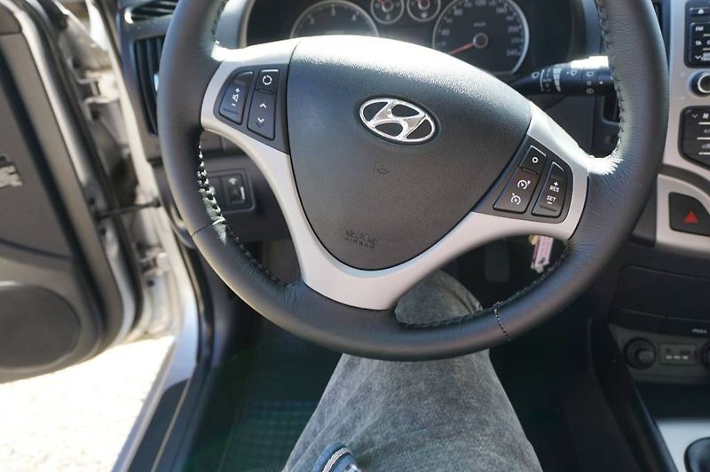 Hyundai i30 (2012) 1,6C W  CRDI NOVÉ V ČR - fotka 30 z 34