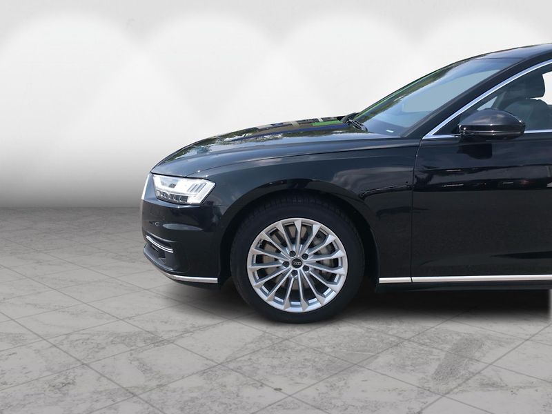 Audi A8 55 TFSI 250 KW Quattro - fotka 10 z 30