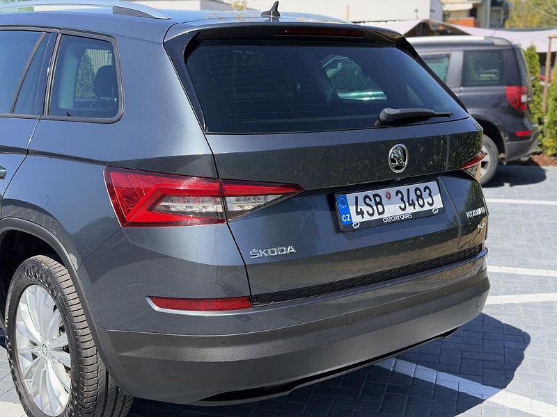 Škoda Kodiaq (2016) 1.4 tsi 110 kw/4x4/7 míst - fotka 12 z 23