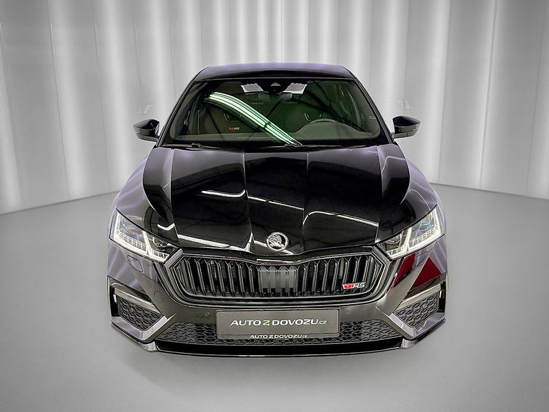Škoda Octavia 2.0 TDI DSG 4X4 RS, ACC, LED, - fotka 3 z 28