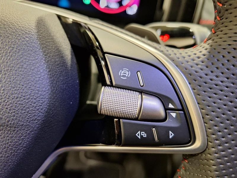 Škoda Kodiaq (2026) RS 2.0 TSI 4x4 195 kW 7Míst - fotka 14 z 31