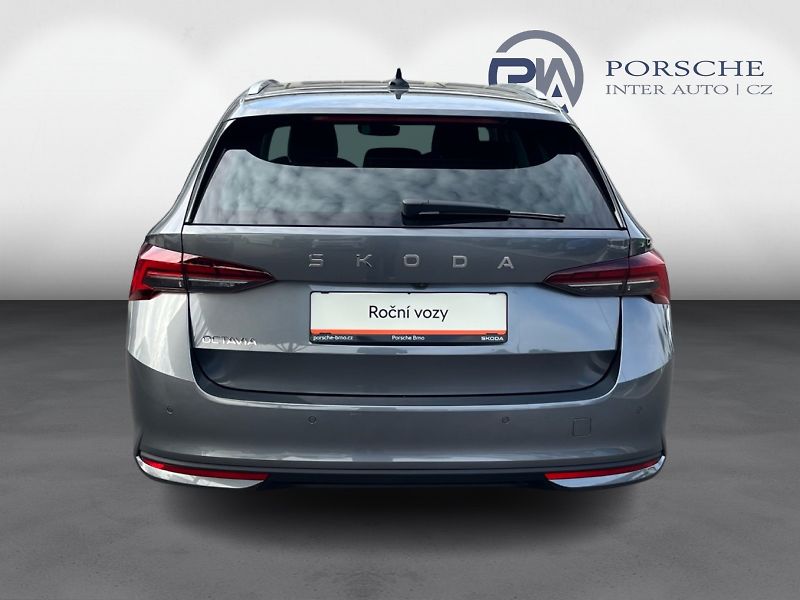 Škoda Octavia 2,0TDI TOP SELECTION - fotka 7 z 24
