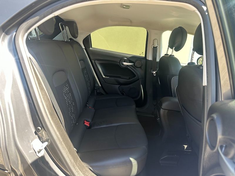 Fiat 500X 1.0i 88kW/1MAJ/Park.Senzor - fotka 17 z 29