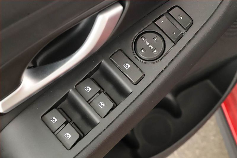 Hyundai i30 (2025) 1.5 T-GDI MHEV 48V, N- Line - fotka 20 z 21